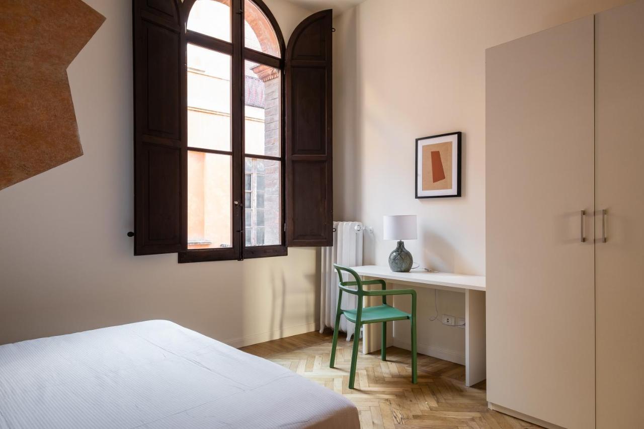 Appartamento D'Azeglio Nel Salotto Di Bologna Eksteriør bilde